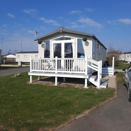 Church Farm Haven Holiday Park 파감 외부 사진