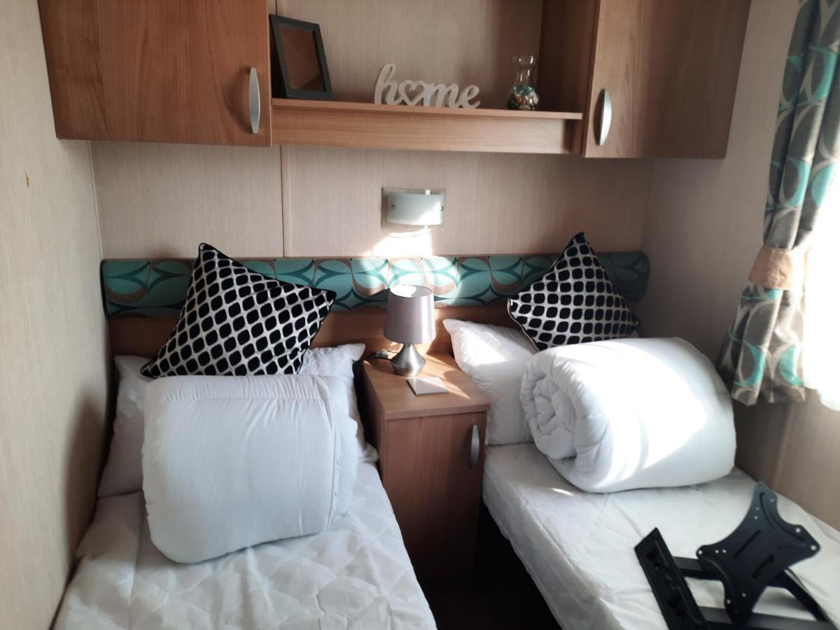 Church Farm Haven Holiday Park 파감 외부 사진